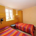Hotel De La Commanderie 3*