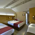 De La Commanderie 3*