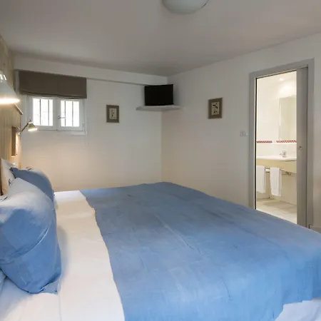 De La Commanderie Hotel