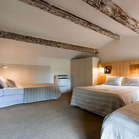 De La Commanderie Hotel 3*