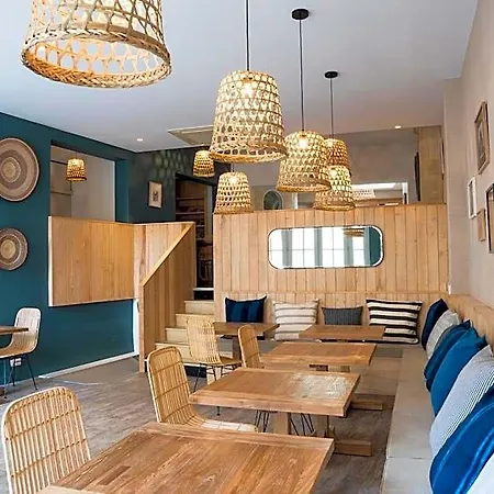 De La Commanderie Hotel 3*