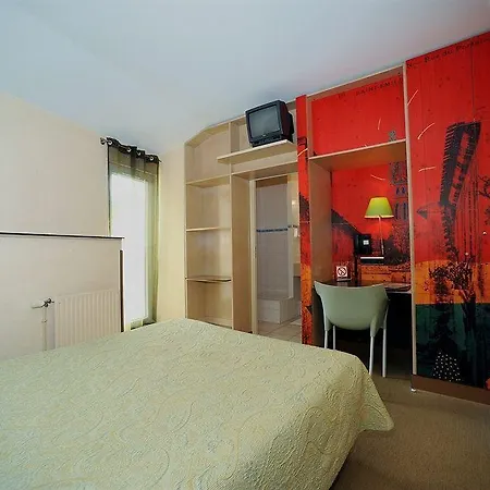 Hotel De La Commanderie 3*