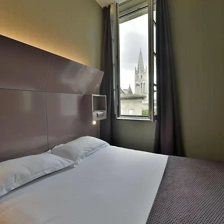 Hotel De La Commanderie 3*