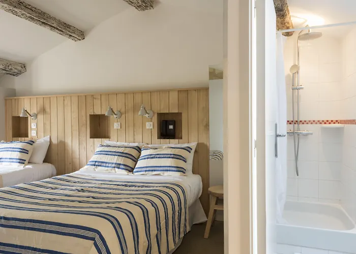 De La Commanderie 3*