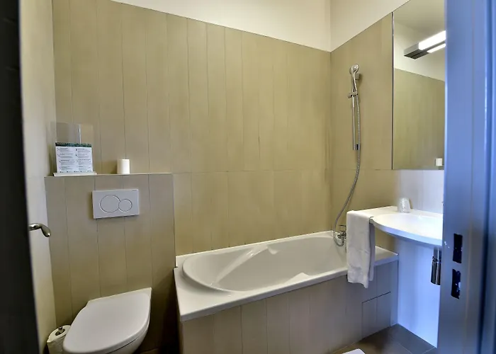 De La Commanderie Hotel 3*