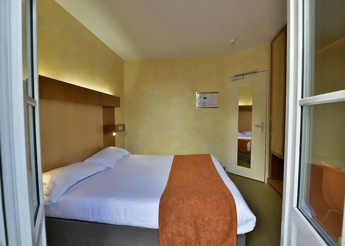 Hotel De La Commanderie 3*