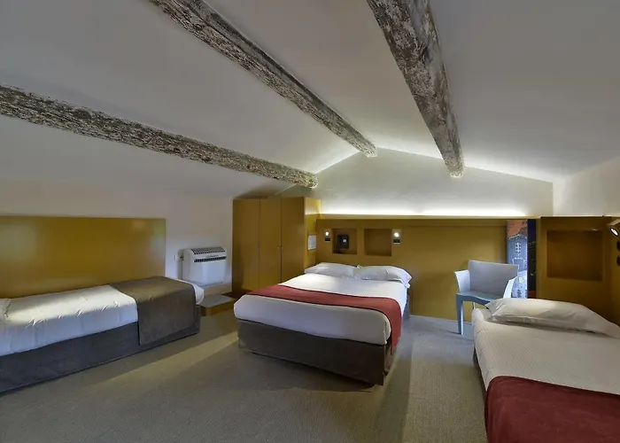 De La Commanderie Hotel