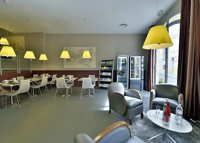 Hotel De La Commanderie 3*