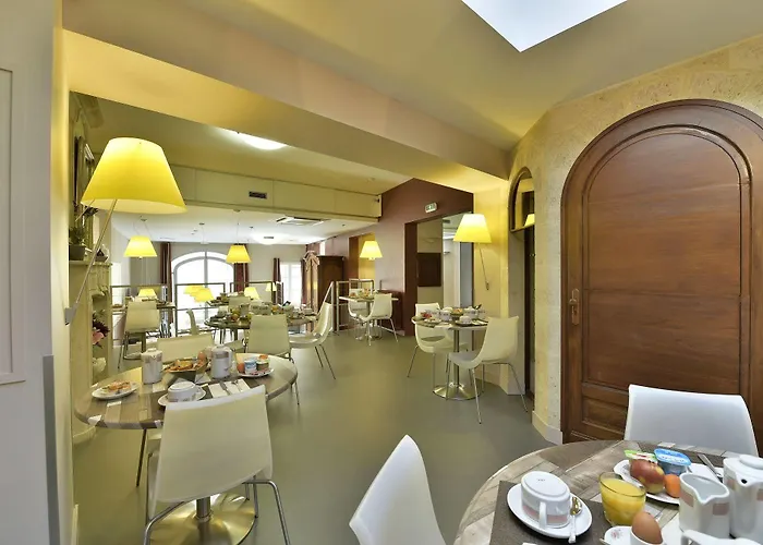 De La Commanderie Hotel 3*